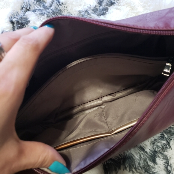 Purse - Picture 4 of 4